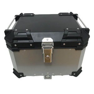 Boîte de transport arrière pour scooter de 45 L en fibre de verre, livraison rapide, verrouillage à dégagement rapide, boîte supérieure en aluminium pour <span class=keywords><strong>moto</strong></span> - Product Image 1