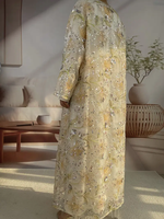 Ensemble de vêtements pour femmes musulmanes traditionnelles fabriqués sur mesure, robe abaya élégante en polyester avec broderie florale texturée en 3D