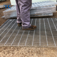 Grille de sol en acier galvanisé, plateforme de passerelle extérieure, terrasse, antidérapante, bâtiment métallique