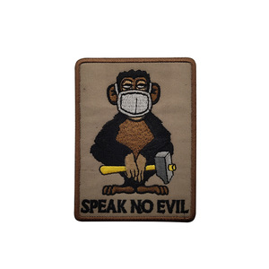 环保钩环涤纶帆布补丁刺绣袋设计 -- 猴子别看不听不说 - Product Image 6