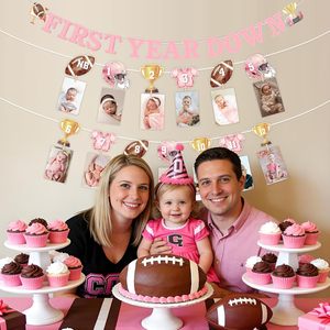 Décorations de fête de 1er <span class=keywords><strong>anniversaire</strong></span> sur le thème du football rose pour fille, bannière « Premier <span class=keywords><strong>Anniversaire</strong></span> » et support photo mensuel, bannière pour filles - Product Image 5