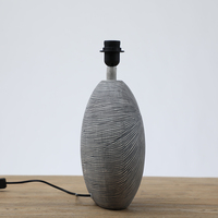 Lampe de Table led en résine au Design Vintage, lumière chaude, luminaire décoratif d'intérieur, idéal pour un salon ou une chambre à coucher