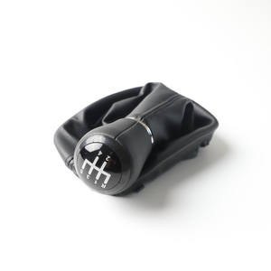 Pommeau de levier de vitesse Audi en plastique PU ergonomique pour véhicules à transmission manuelle - Product Image 1