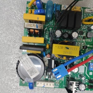 Carte mère Midea 17126000001485 V-CIK22-DDE-A pour unités multi-split de climatisation centrale - Product Image 3