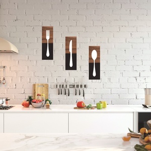Decorazione da Parete per Cucina, Set di Posate in Legno con Logo, Coltello Forchetta e Cucchiaio, Stile Antico da Appendere - Product Image 2
