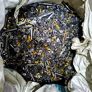 Offre Spéciale : Déchets de carbure de tungstène de qualité HMS, en morceaux, provenant d'Aksaray - Product Image 1