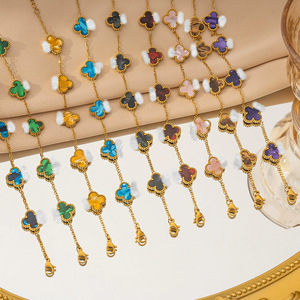 Bracelet trèfle à quatre feuilles <span class=keywords><strong>en</strong></span> <span class=keywords><strong>pierre</strong></span> <span class=keywords><strong>naturelle</strong></span> unisexe, luxe léger, sensation haut de gamme, <span class=keywords><strong>bijoux</strong></span> transfrontaliers très demandés <span class=keywords><strong>en</strong></span> gros - Product Image 1