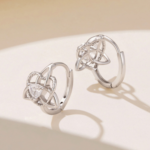 <b>Heart</b> Cut Crystal Stud <b>Earrings</b> <b>Silver</b> Plated Classic Women's Wedding Jewelry Alloy <b>Earrings</b> with Claw Setting - Product Image 4