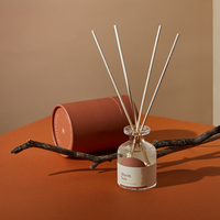 Véritable parfum personnalisé bouteille en verre luxe Nature huile essentielle arôme désodorisant diffuseur de roseau avec boîte d'emballage de cylindre