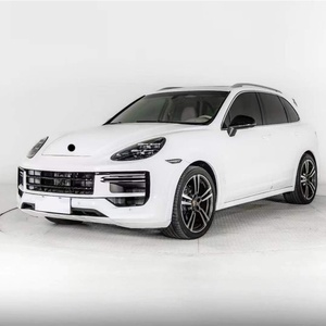 Actualización de coche 2011-2014: Parachoques delantero, malla, cejas de rueda, faros y luces antiniebla modificadas para Cayenne 958 (modelo 2024) - Product Image 4