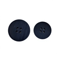 Kancing Logam Resin Poles 4 Lubang, Logo Embos, Dapat Dicuci, Berkualitas Tinggi, Model Sampel Zhejiang RAS2732