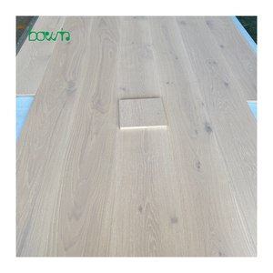 Suelo de Parqué de Madera de Roble Blanco Europeo, Multicapa, con Acabado UV Cepillado Blanco, <span class=keywords><strong>para</strong></span> Decoración de Interiores - Product Image 1
