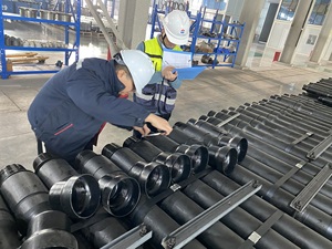 Tubería de Perforación de Petróleo ISO9001 5DP G105 135 de Peso Pesado - Product Image 4