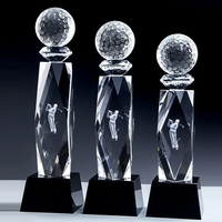 Trophée de balle de golf en cristal gravé sur mesure