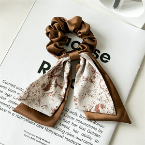 Gros nouveau style de tissu imprimé grands <span class=keywords><strong>cheveux</strong></span> chouchous colorés à la main vacances élastiques bandes de <span class=keywords><strong>cheveux</strong></span> pour les femmes - Product Image 3