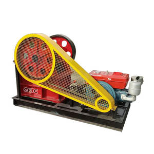 Achat en lot de petites concasseurs à mâchoires diesel pour le broyage de diverses roches dures. Les concasseurs sont livrés avec des tamis. - Product Image 2