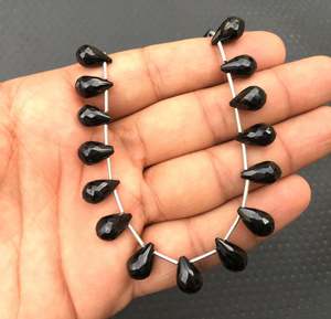 22 pièces de pierres précieuses spinelle noires naturelles à facettes en forme de goutte d'eau perles de Briolette pour la fabrication de bracelets et de colliers de bricolage - Product Image 4