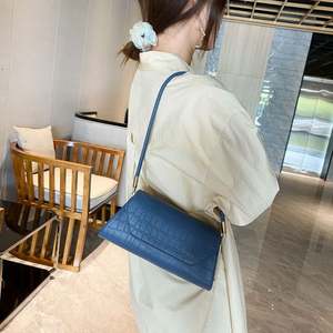 I-0657 Bolso de Mano Tipo Clutch para Mujer, Color Sólido con Patrón de Piedras, Bolsos de Mano de Cuero PU, Bolso de Hombro - Product Image 6