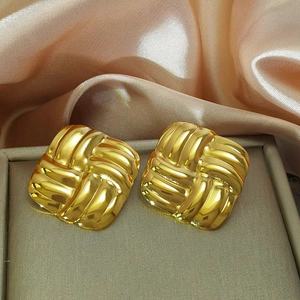 Pendientes de Acero Inoxidable Hipoalergénicos, Resistentes al Agua, con Baño de Oro de 18K PVD, Personalizados, para Mujer, Venta al Por Mayor 2025 - Product Image 3