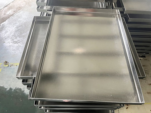 <span class=keywords><strong>Teglia</strong></span> da <span class=keywords><strong>Forno</strong></span> <span class=keywords><strong>in</strong></span> Alluminio e Acciaio Inox di Grado Alimentare, Vassoio per Cottura <span class=keywords><strong>Pizza</strong></span> <span class=keywords><strong>in</strong></span> <span class=keywords><strong>Forno</strong></span> - Product Image 3