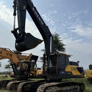 รถขุดโวลโว่ EC350DL มือสอง ขนาด 35 ตัน รุ่นปี 2022 พร้อมเครื่องยนต์ เกียร์ และปั๊ม สำหรับงานก่อสร้าง - Product Image 3