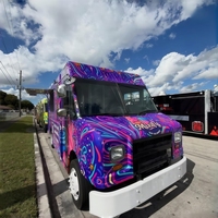 Food Truck Neuf Entièrement Équipé Électrique et Propulsable Cuisine de Food Truck Personnalisée pour l'Industrie de la Restauration