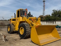 Chargeuse sur pneus Caterpillar 966D d'occasion, capacité nominale de 6 tonnes, godet de 3,5 m3, 172 000 W, 2014, équipement de construction japonais
