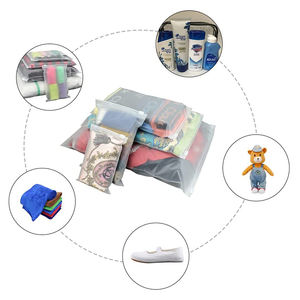 カスタム ロゴ 印刷 Tシャツ 下着 包装用 再封可能 マット フロスト ジップロック 衣類用プラスチック袋 カスタムビニール袋 - Product Image 3