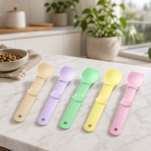 YR J-174 Cuillère Distributrice Ovale en PP Solide Imperméable avec Oreilles de Chat pour Pâté et Purée de Viande pour Chat - Fournitures d'Alimentation pour Animaux de Compagnie - Product Image 5