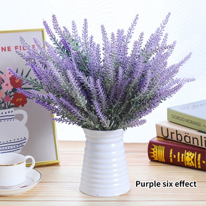 Un bouquet de <span class=keywords><strong>fleurs</strong></span> artificielles en plastique de lavande de Provence, style fleur, décoration de mariage chinoise, décoration de la maison, décoration de table de Noël - Product Image 3