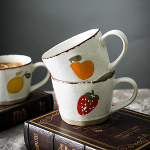 Tazas de Cerámica Pintadas a Mano con Diseño Nórdico de Frutas, Tazas Sencillas y Creativas para Café o Agua - Product Image 3