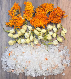 S & Soak Sal de baño perfumada con limón natural orgánico Exfoliante húmedo Exfoliante corporal para pies Limpieza profunda Sal marina con cuidado de la piel hidratante - Product Image 2