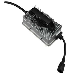 WISDOM 800W 84V 9A Batterie Plomb-acide pour le lavage des sols Voiture de tourisme R E-Yacht Chargeur de chariot élévateur Etc. - Product Image 3