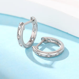 Orecchini a cerchio in oro bianco con diamanti per donna, minimalisti, da indossare tutti i giorni, con diamanti naturali taglio brillante rotondo, gioielli in argento - Product Image 6