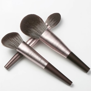 Juego de Brochas de Maquillaje Profesionales de Madera de 10 Piezas, Personalizadas de <span class=keywords><strong>F</strong></span>ábrica, Brocha Plana para Aplicar Corrector Facial, No Irrita la Piel - Product Image 5