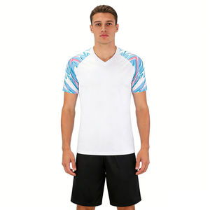 Shorts et maillots de football respirants à séchage rapide en gros, impression par sublimation avec logo d'équipe personnalisé, ensembles d'uniformes de match unisexes, vêtements de football - Product Image 5