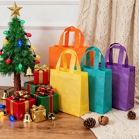 Huadefeng 100% PP Non Tissé Cadeau Emballage Sac Nouveau Design Logo Personnalisé Emballage De Noël pour Les Cadeaux De Vacances