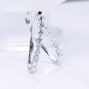 ต่างหูเพชรเมสซี่ เครื่องประดับเพชร MSE-654 ทองคำขาวแท้ 14K ประดับเพชรแล็บ ต่างหูแบบห่วง ของขวัญสำหรับสาวๆ - Product Image 3