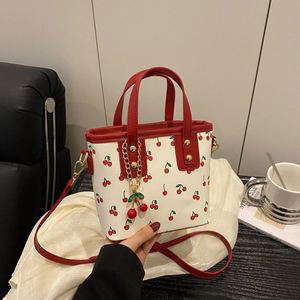 Nouveau Sac à Main Bandoulière Tendance Femme 2025 Grande Capacité Mignon pour le Quotidien Sac Seau Polyvalent - Product Image 2