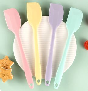 <span class=keywords><strong>8</strong></span> <span class=keywords><strong>inch</strong></span> và 11 <span class=keywords><strong>inch</strong></span> chịu nhiệt không dính Pastry Nướng Nấu ăn đồ dùng bơ Silicone <span class=keywords><strong>Scraper</strong></span> - Product Image 3