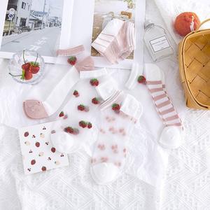 Calcetines transpirables de <span class=keywords><strong>cristal</strong></span> transparente de seda helada calcetines cortos dulces de fresa de fruta de barco para calcetines Kawaii - Product Image 5