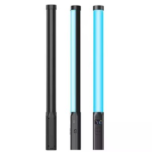 Lampe tube <span class=keywords><strong>LED</strong></span> RVB Ulanzi VL119 pour <span class=keywords><strong>iPhone</strong></span> 15, idéale pour studio, salle de jeux, vidéo, film, vlog, TikTok, éclairage <span class=keywords><strong>flash</strong></span> pour caméra - Product Image 1