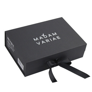Luxury Black Custom Logo Magnetic Closure Cardboard <b>Gift</b> <b>Box</b> Packaging <b>Box</b> Foldable <b>Gift</b> <b>Box</b> - Product Image 2
