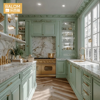 Lemari Dapur Klasik Tradisional BALOM Kayu Walnut Krim Putih Marmer Lemari Dapur Mewah untuk Proyek Renovasi Dapur