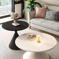 Table basse en bois massif style crème, luxe léger Wabi-Sabi, pour petit appartement, salon, design moderne et épuré, tendance internet