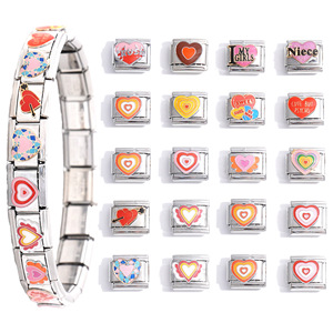 สร้อยข้อมือแฟชั่น สแตนเลสสตีล ประดับจี้รูปหัวใจ ชุดของขวัญเครื่องประดับสำหรับทุกเพศ - Product Image 1