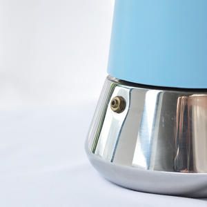 Mini cafetera italiana cubana <span class=keywords><strong>Moka</strong></span> con tapa Espresso Geyser Maker para estufa de inducción Metal Manual Geyser Coffee Maker - Product Image 6