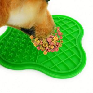 Tapis et coussinets en silicone imperméables à ventouses de pieuvre pour animaux de compagnie, nouveauté pour l'entraînement canin et la distribution de nourriture pour animaux et propriétaires - Product Image 2