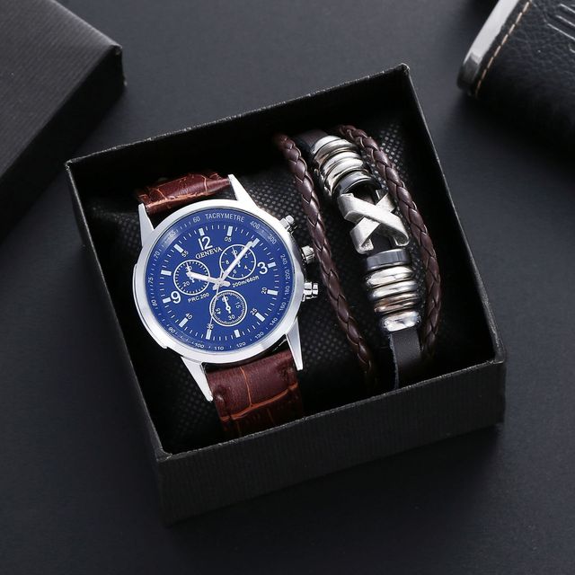 Wholesale Men's Sport Fashion Limited Edition Quartz Watch 46mm Alloy Shell Easy Match Leather Dial Digital