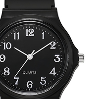 Montre analogique à quartz silencieuse, boîtier rond en plastique, bracelet en silicone, chiffres arabes, montre-bracelet pour étudiants, enfants et adolescents